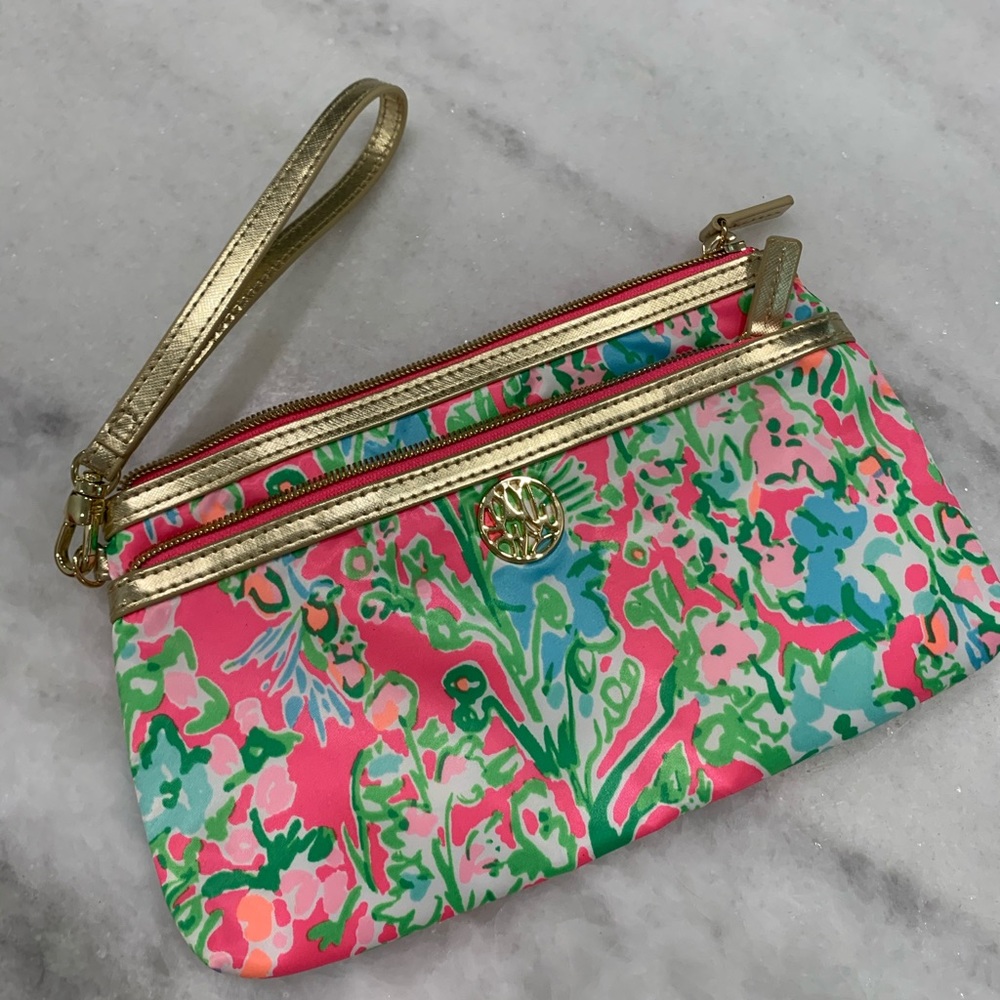Lilly Pulitzer clutch